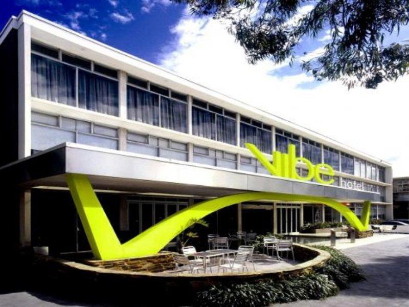The Parkmore Hotel Melbourne Exterior photo